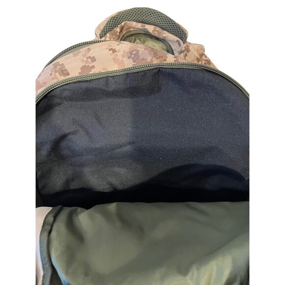 Royal Mountain Desert Tan Camo Tactical Backpack - Picture 4 of 6